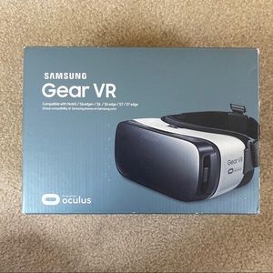 Samsung Gear VR Headset